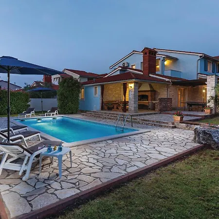 4 Bedroom Awesome In Golubovo Gajana